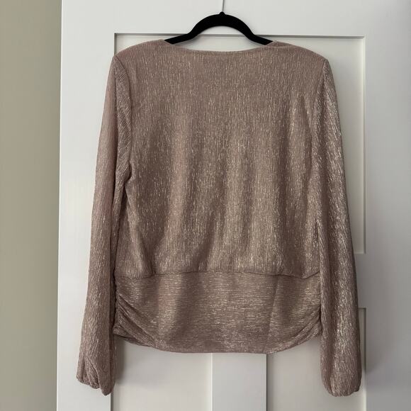 WHBM Metallic Pink Shimmer Long Sleeve V Neck Blouse Size Large NEW - Picture 2 of 9